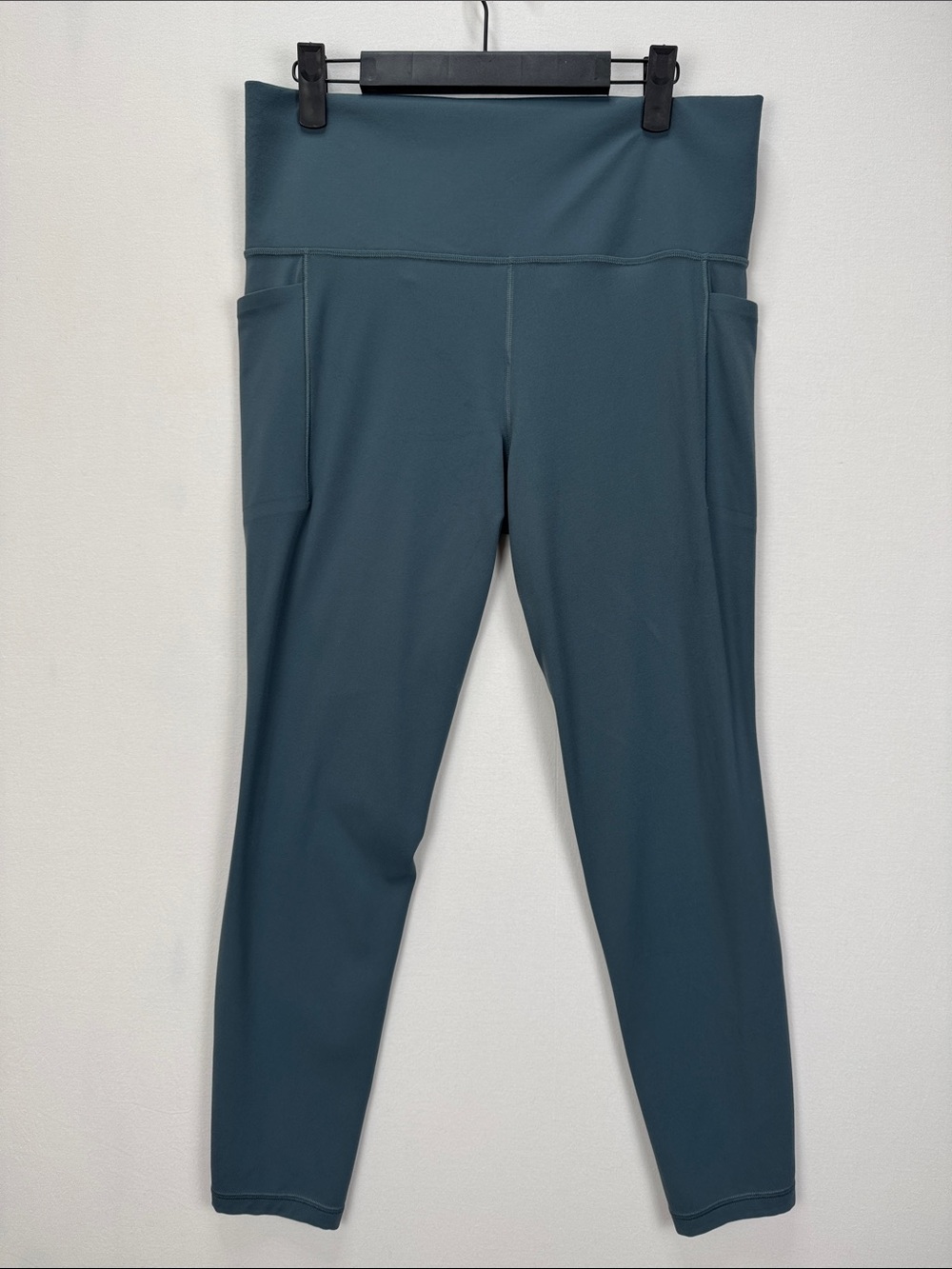 Athleta Teal High-Waist Pocket Leggings